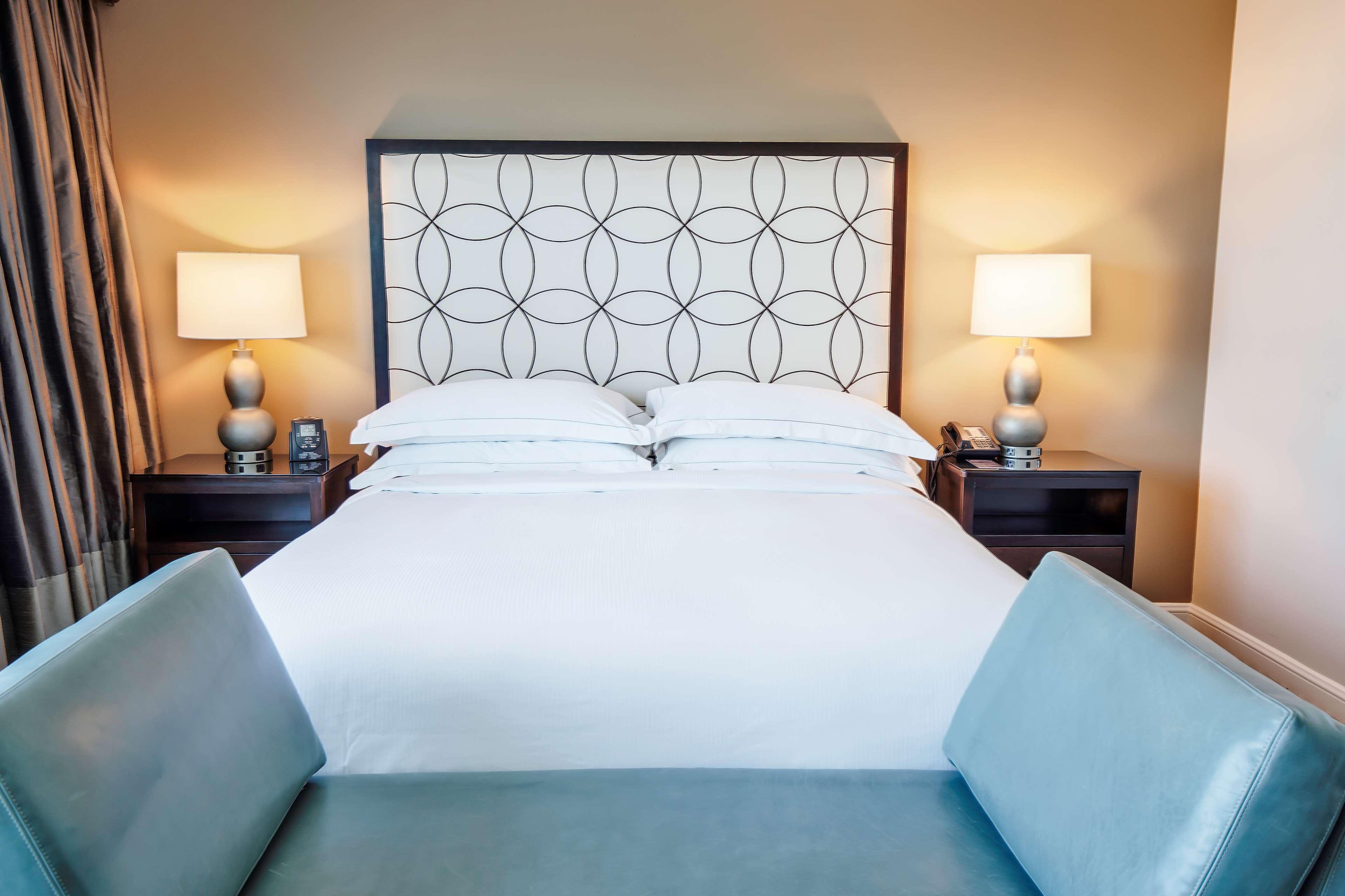 Hilton Baton Rouge Capitol Center Hotel Bagian luar foto