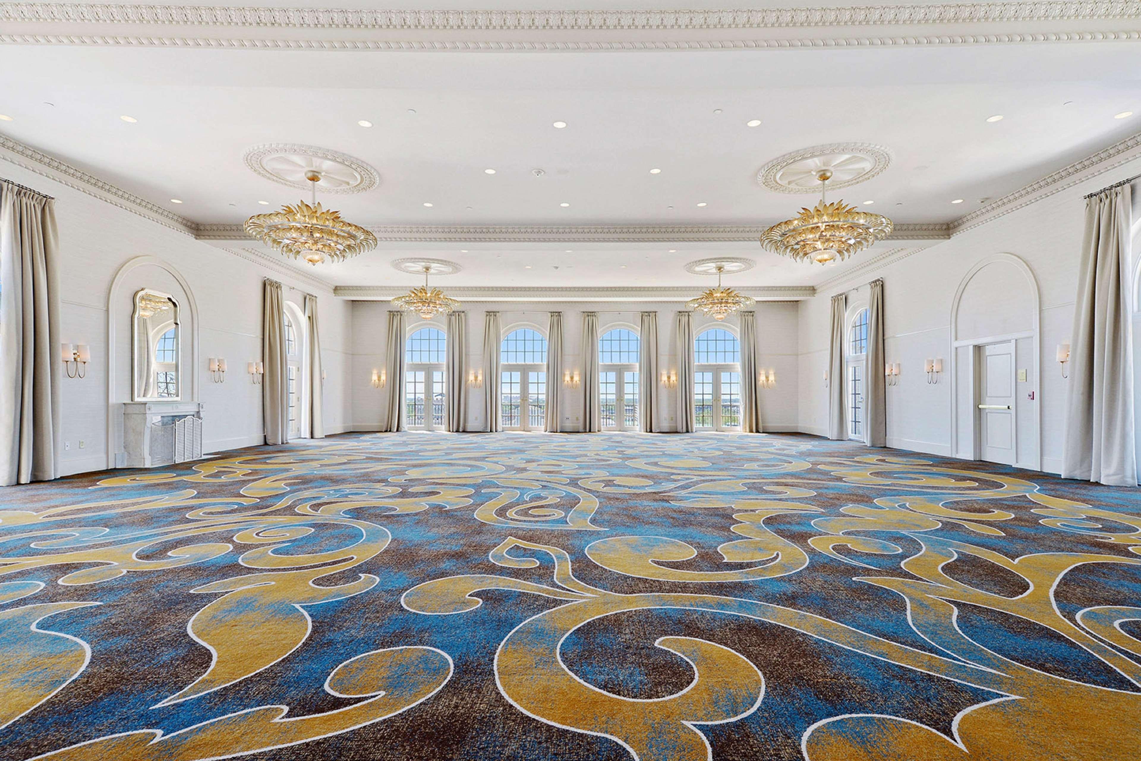 Hilton Baton Rouge Capitol Center Hotel Bagian luar foto