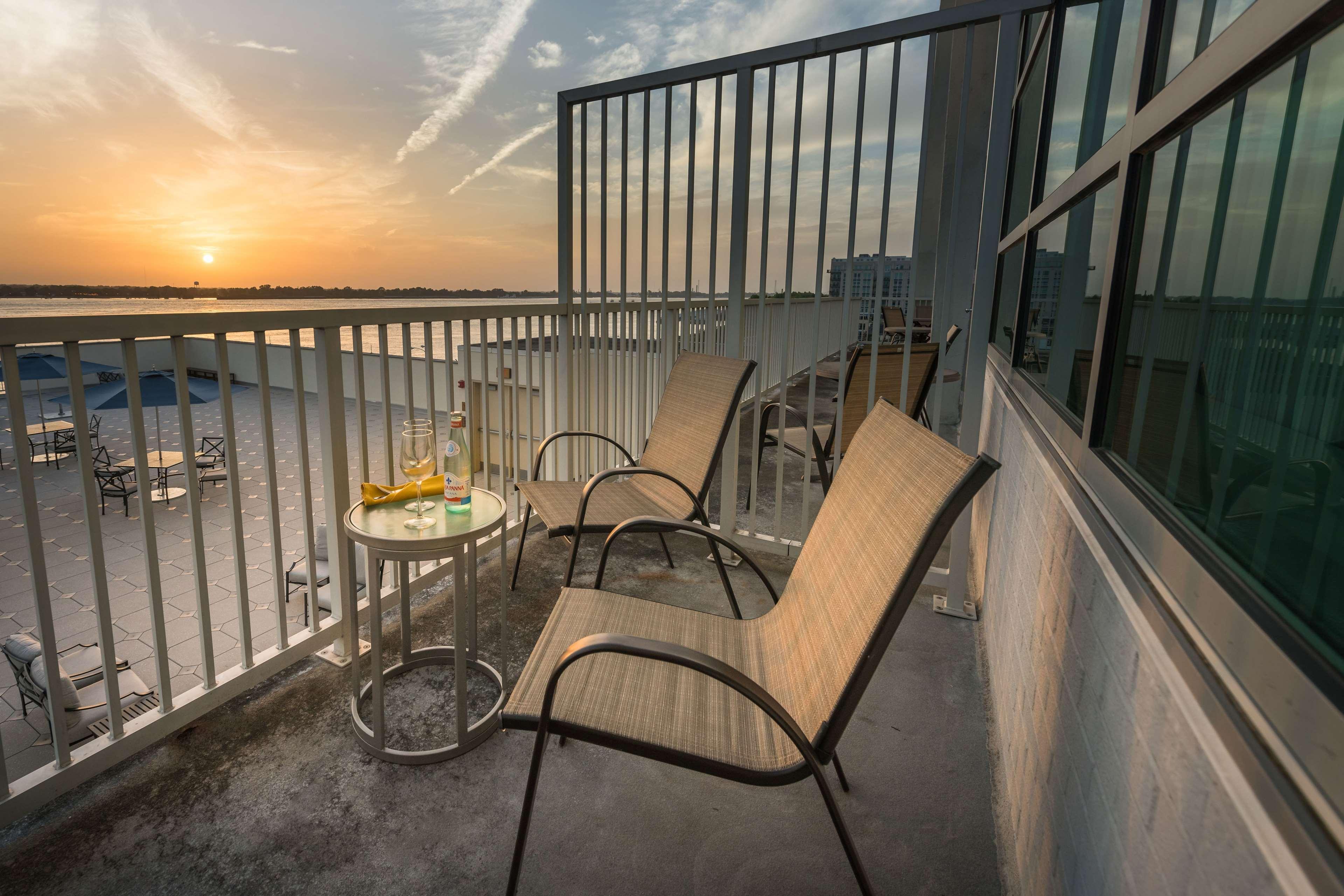 Hilton Baton Rouge Capitol Center Hotel Bagian luar foto