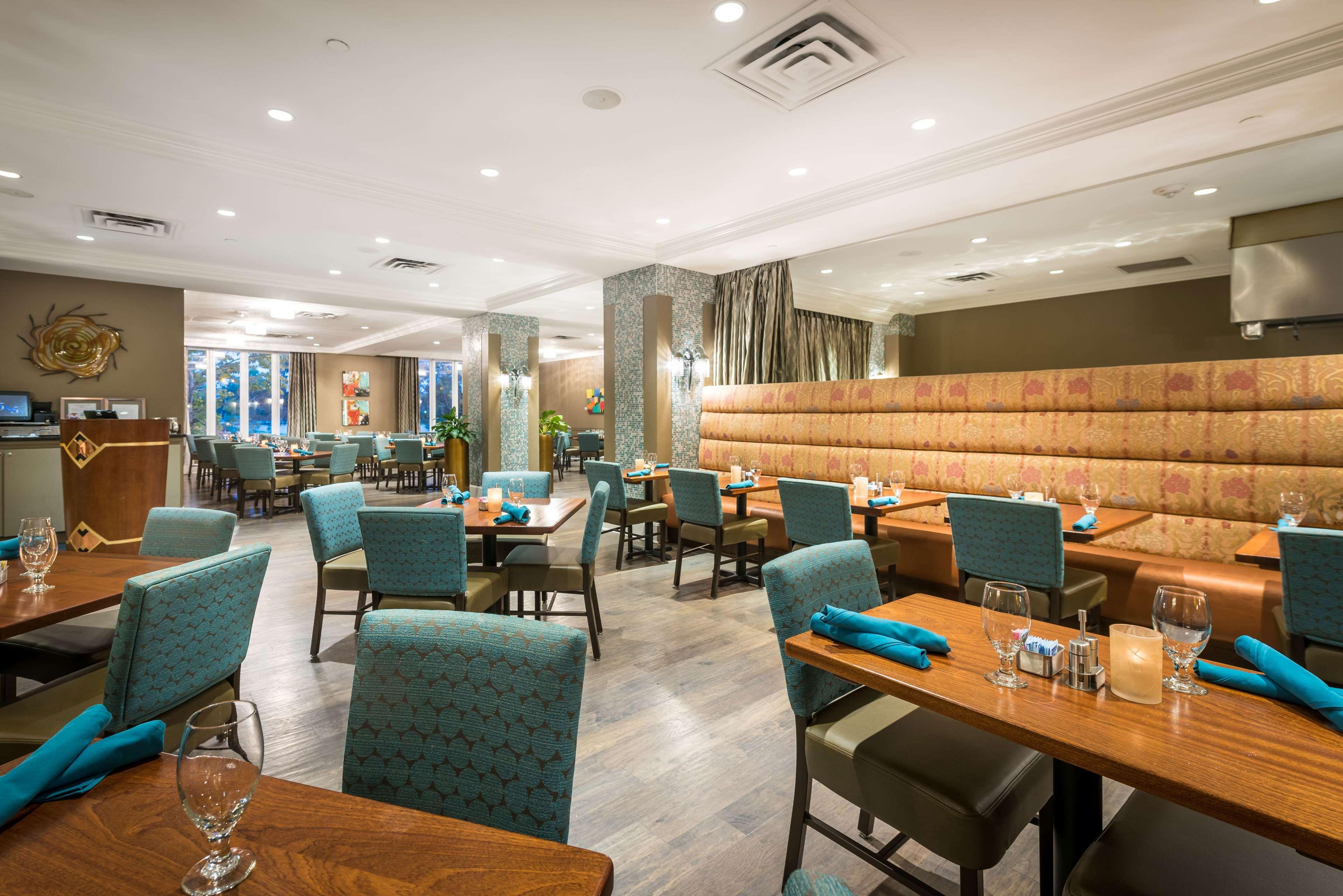 Hilton Baton Rouge Capitol Center Hotel Bagian luar foto