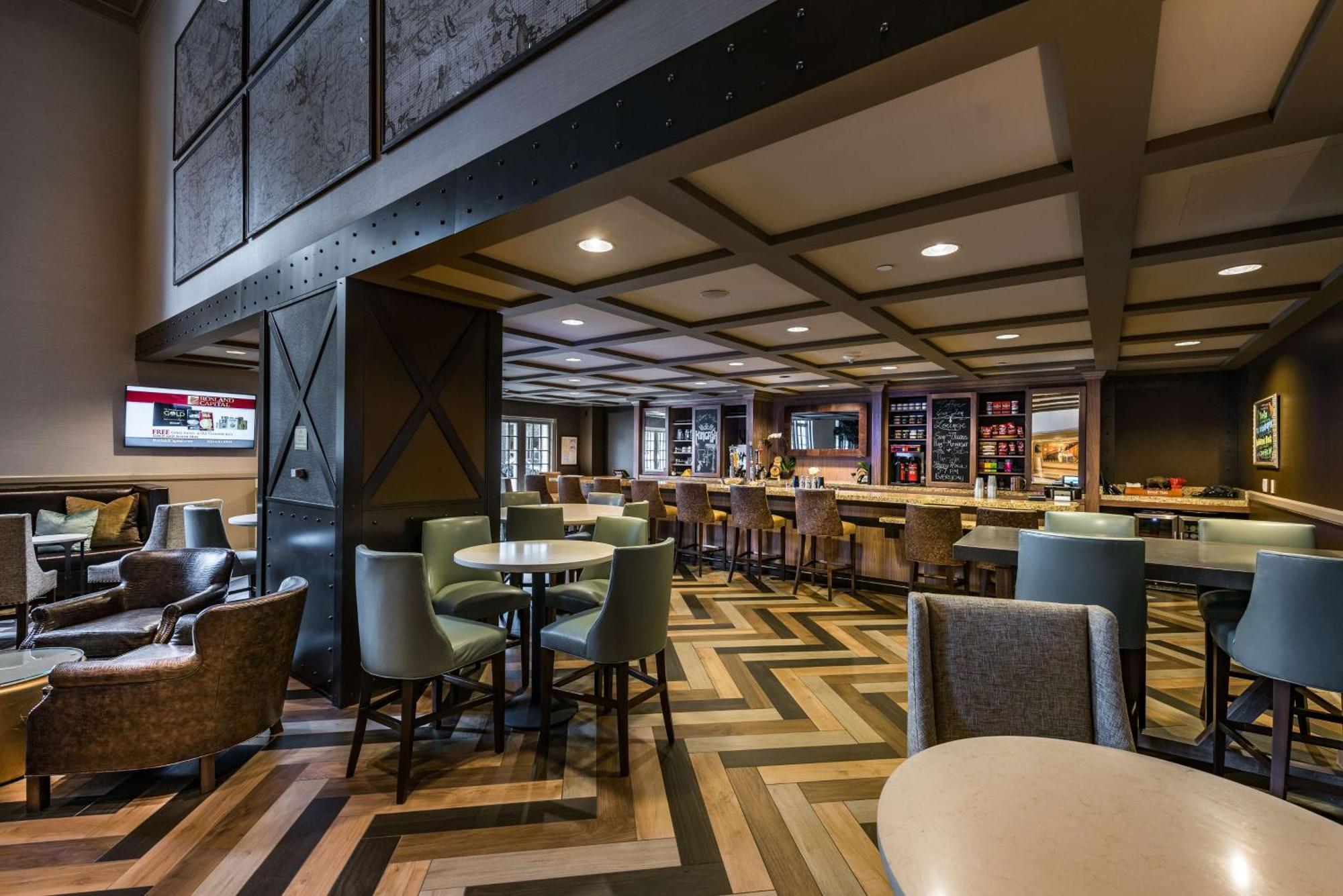 Hilton Baton Rouge Capitol Center Hotel Bagian luar foto