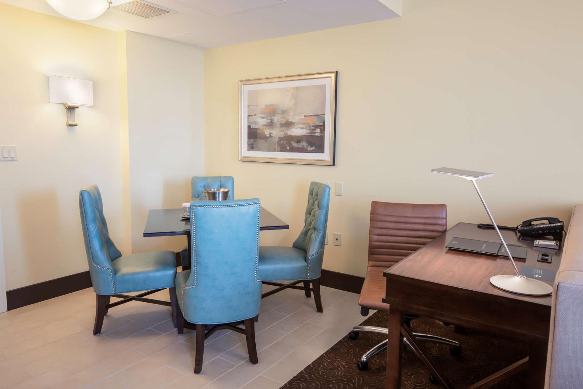 Hilton Baton Rouge Capitol Center Hotel Bagian luar foto