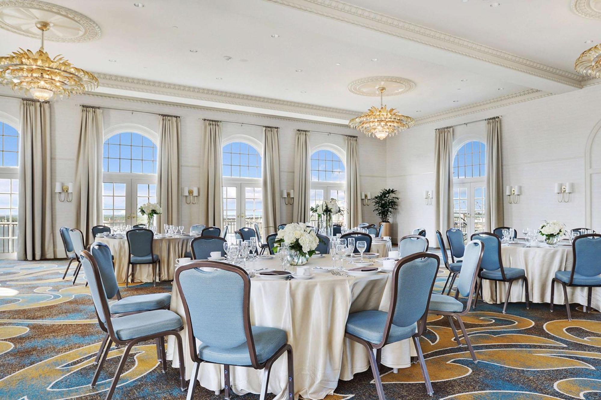 Hilton Baton Rouge Capitol Center Hotel Bagian luar foto