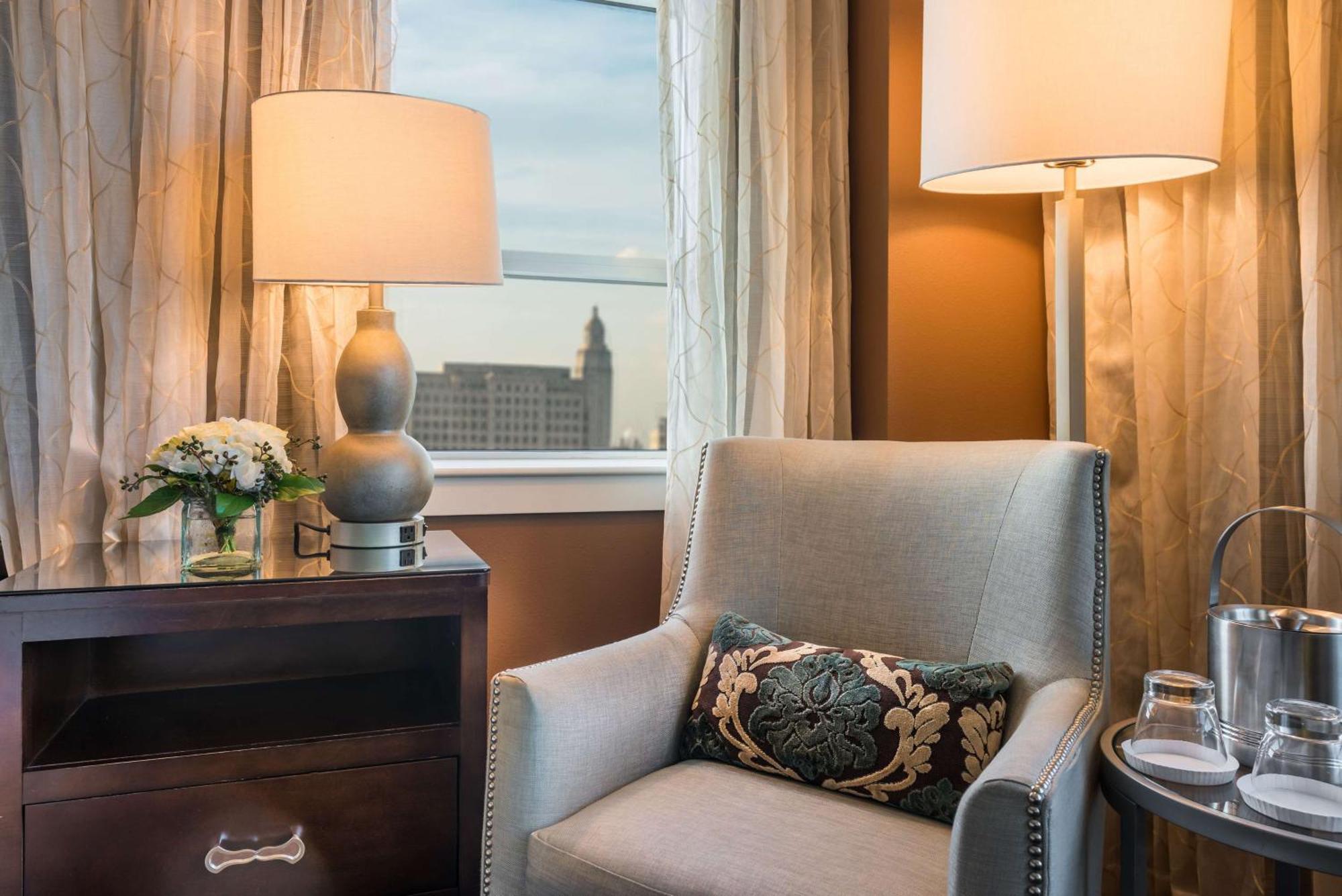 Hilton Baton Rouge Capitol Center Hotel Bagian luar foto